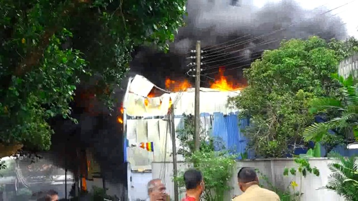 ஹோமாகம தொழிற்சாலை தீவிபத்து: 5 பேர் பரிதாபமாக பலி! தீயணைப்புப் படை வெளியிட்ட அதிர்ச்சி தகவல்கள்