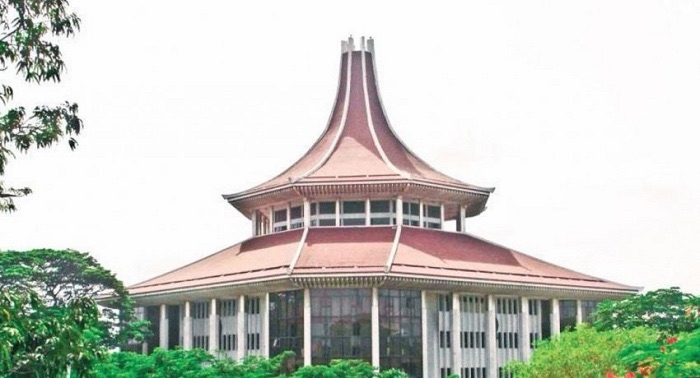 பாலின மாற்று சுற்றறிக்கைக்கு எதிரான மனுவை தள்ளுபடி செய்தது உச்ச நீதிமன்றம்!