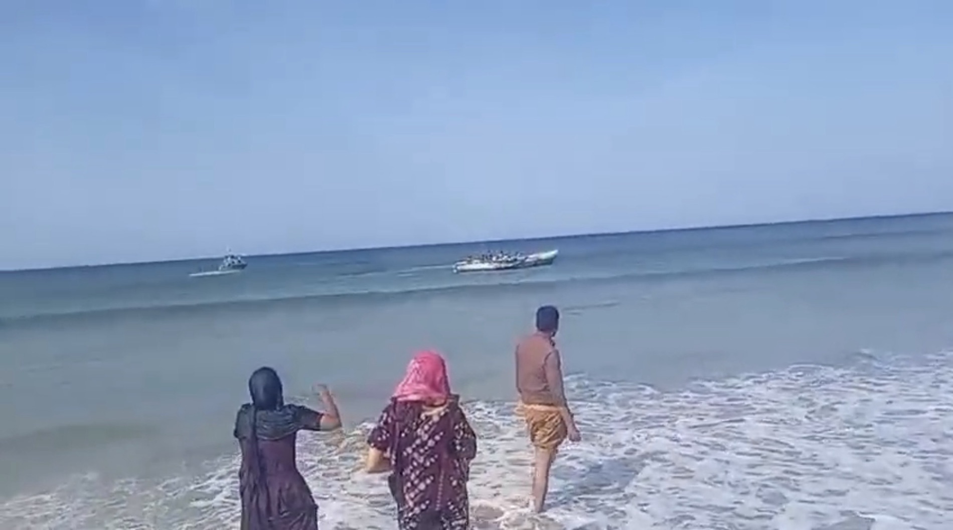 குச்சவெளியில் கடற்படையின் அதிரடி அத்துமீறல்: மாணவன் பலவந்தமாக கடத்தப்பட்டு 40 கிலோ கல்லைக் கட்டி உயிருக்கு அச்சுறுத்தல்!