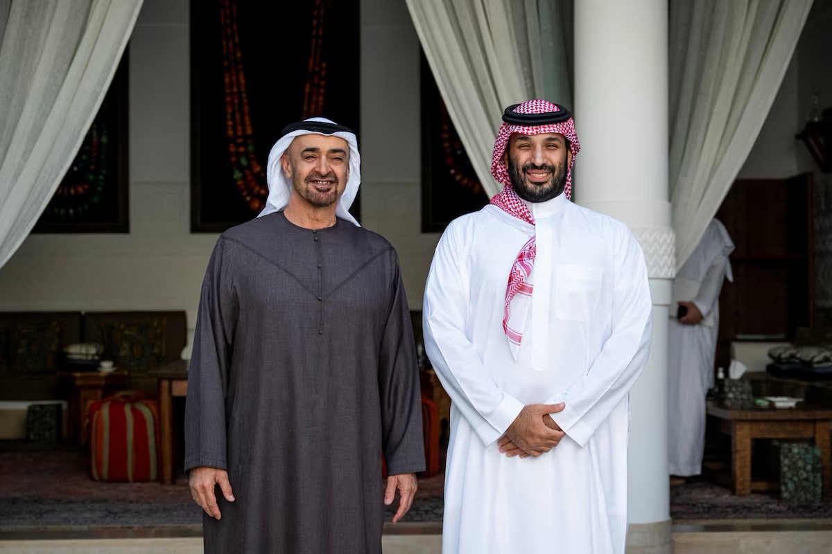 சவூதி-UAE உறவில் வரலாற்றுத் திருப்பம்: பல மாதத் தீவிர பதற்றத்திற்குப் பின் இரு நாடுகளும் சமூக வலைத்தளங்களில் ஒற்றுமைச் செய்தி!