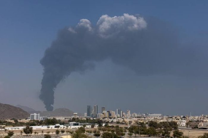 UAE-யில் அமெரிக்க இராணுவத் தளத்தை குறிவைத்து ட்ரோன் தாக்குதல்? – ஈரான் இராணுவம் பரபரப்பு தகவல் 1 ஈரான் UAE அமெரிக்க இராணுவத் தளம் தாக்குதல்
