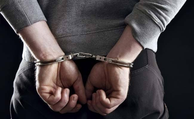 முச்சக்கரவண்டி திருட்டு: வாகன உதிரிப்பாகங்களுடன் இருவர் கைது 1 Arrested